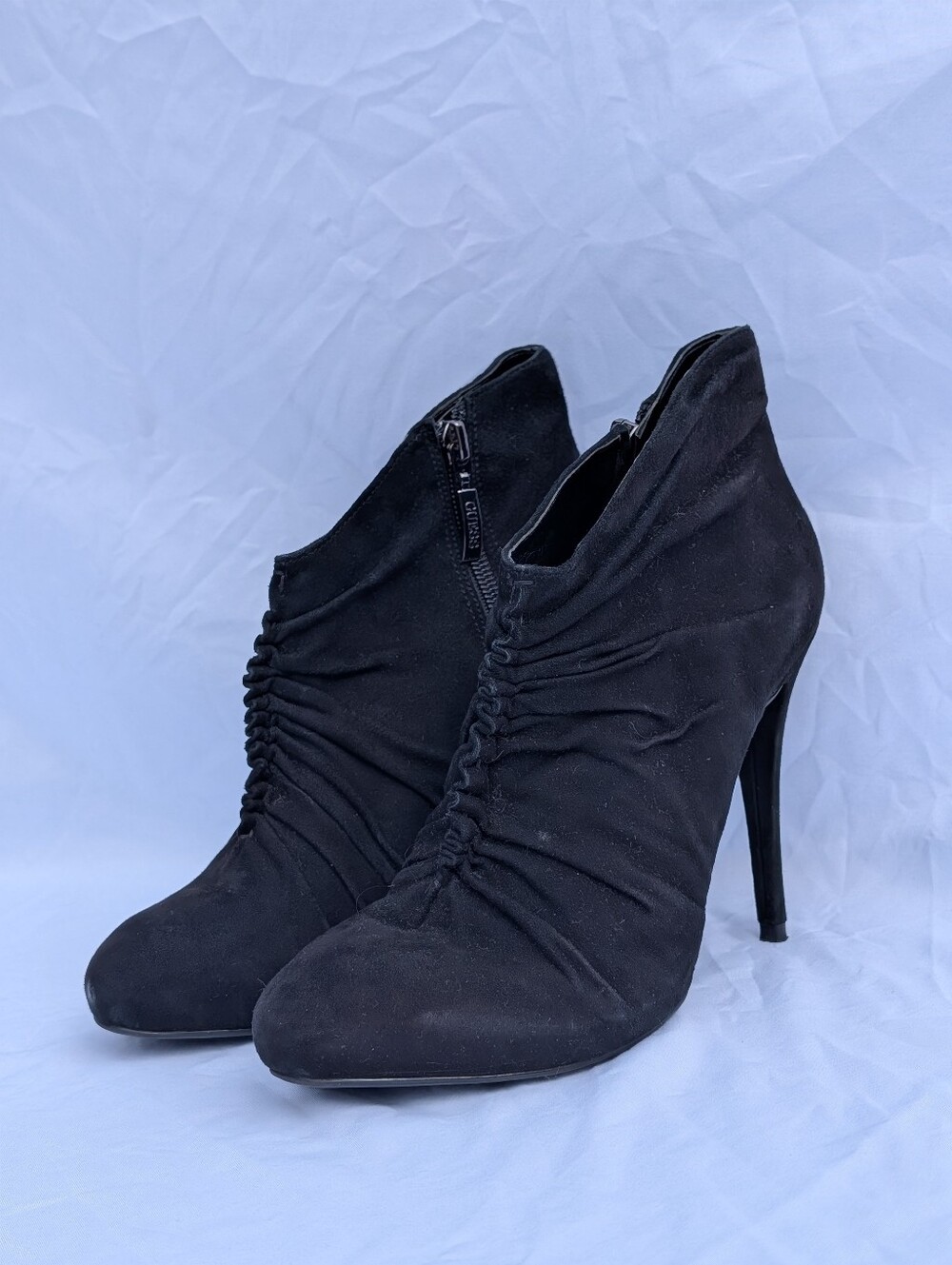 Guess Pointed Toe Heels